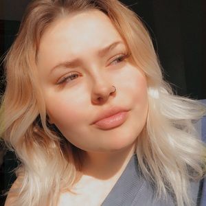 Meet your Posher, Ariel